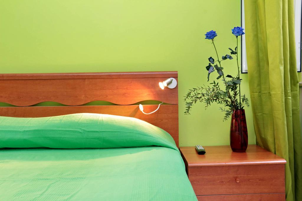 Lucky Home Rooms Рим Экстерьер фото