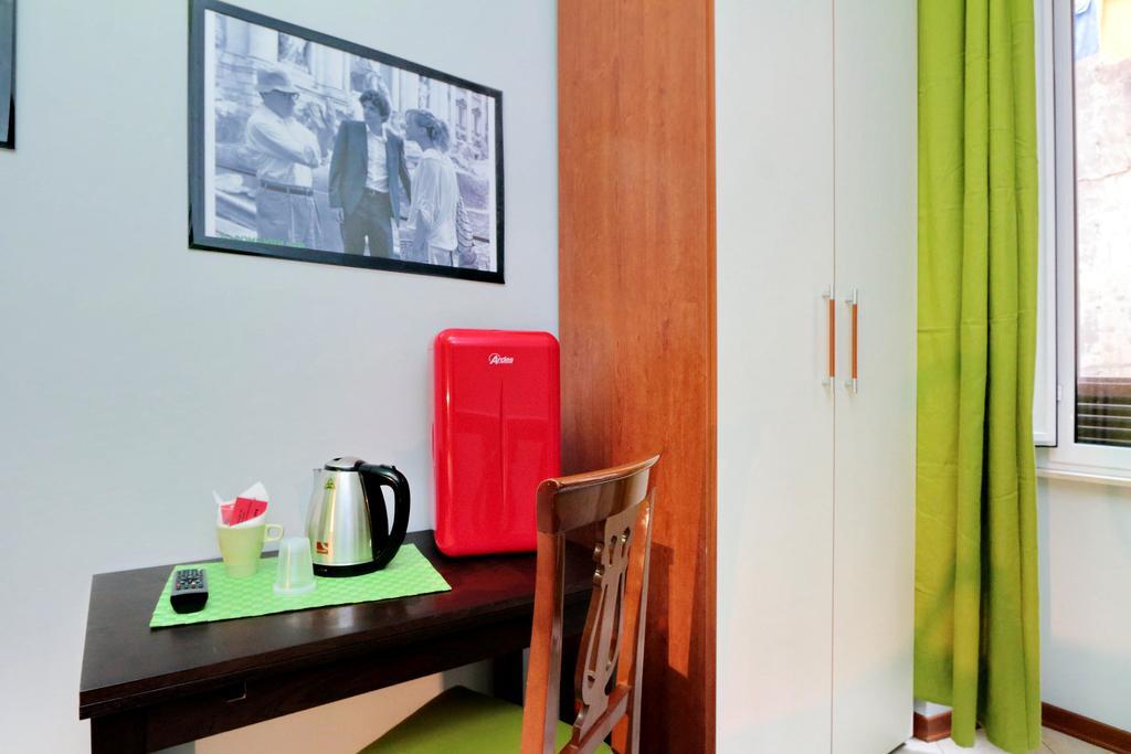 Lucky Home Rooms Рим Экстерьер фото
