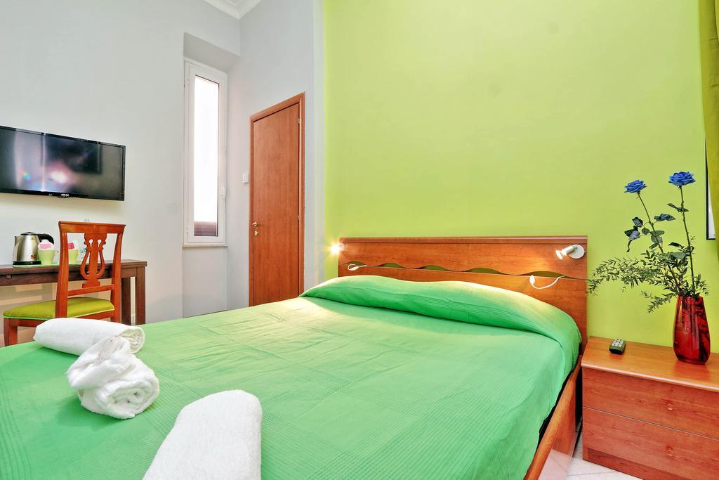 Lucky Home Rooms Рим Экстерьер фото