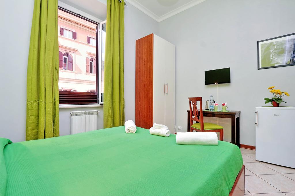 Lucky Home Rooms Рим Экстерьер фото